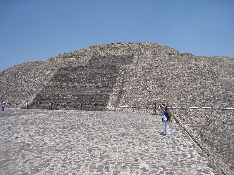 Mexico Pyramids - Mexico City 2009 0820.jpg - A trip to the Teotihuacan area of Mexico to visit the pyramids. A vast complex and a great climb to the top. This was followed by lunch in a cave, then a visit to the historical center of Mexico City. March 2009.